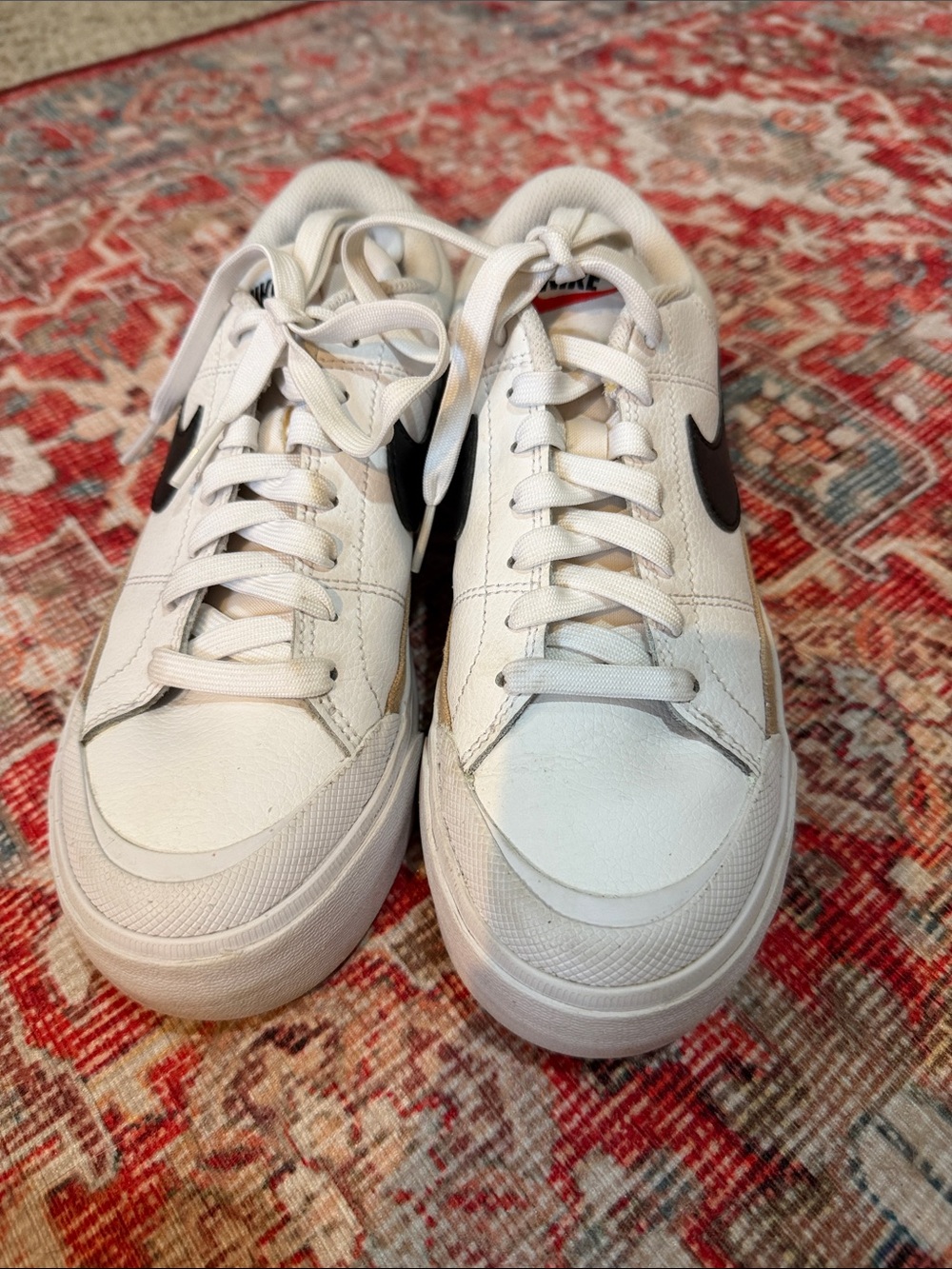 Nike tennis shoes
